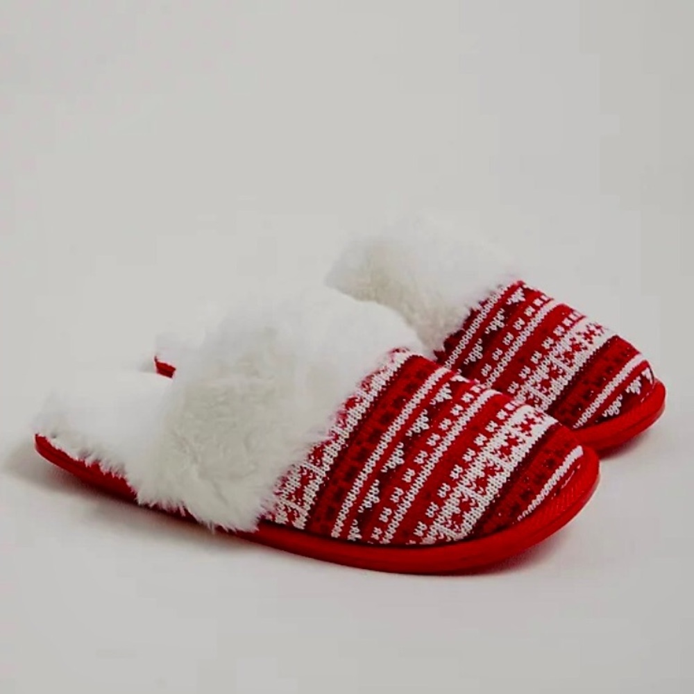 NWT TORRID Fur Slip-On Slipper - Red Fair Isle Sz 9.5 WW